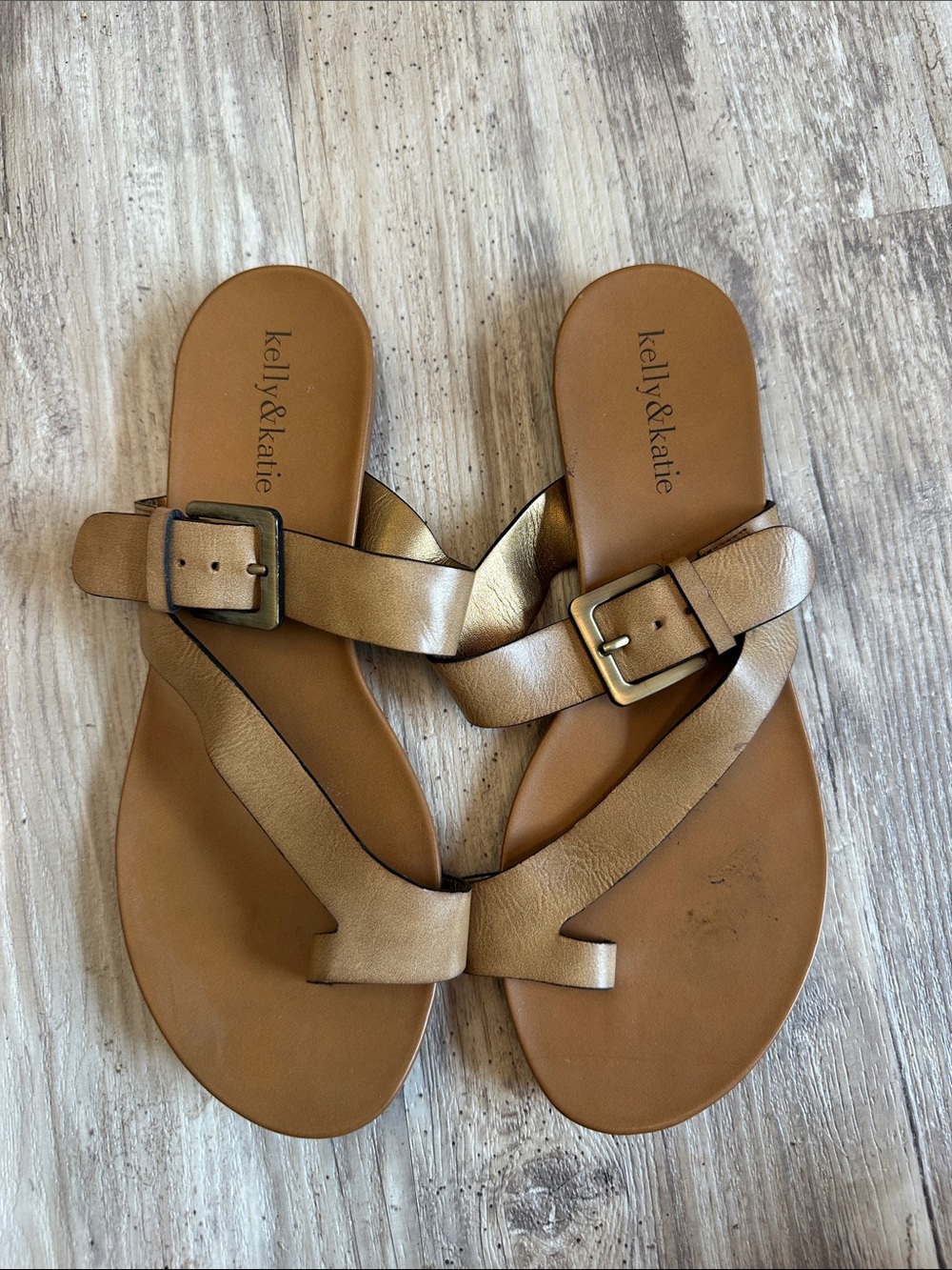 Kelly & Katie Tan Strappy Buckle Slide Sandals 8.5 super comfortable!